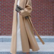 Long woolen overcoat - Image 4