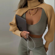 Turtleneck wool knit sleeves solid color sweater - Image 4