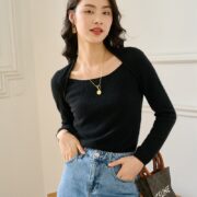 Women's Base Wool Slim Slimming Knit Sweater