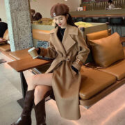 Mid-length Women's Elegant Woolen Overcoat - Image 5