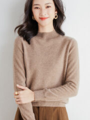 Wool Blend Ladies Loose Turtleneck Knit Sweater - Image 6